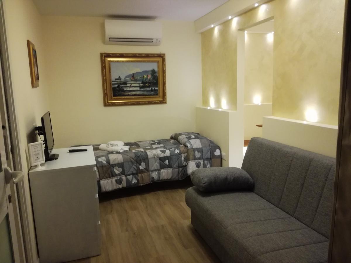 Appartamento Villa Elison Lazise Extérieur photo